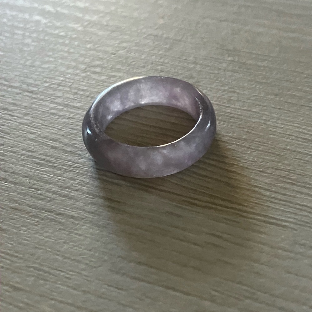 MOVING SALE Lilac Jade Ring Size 6.5 - Picture 4 of 5